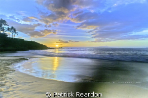 Sunset, Wailea, Maui.  Not a bad way to end a great day o... by Patrick Reardon 